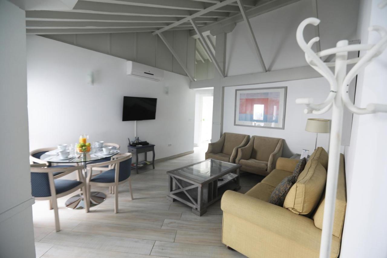 Apartamento Isla De Arriaran Малага Екстериор снимка